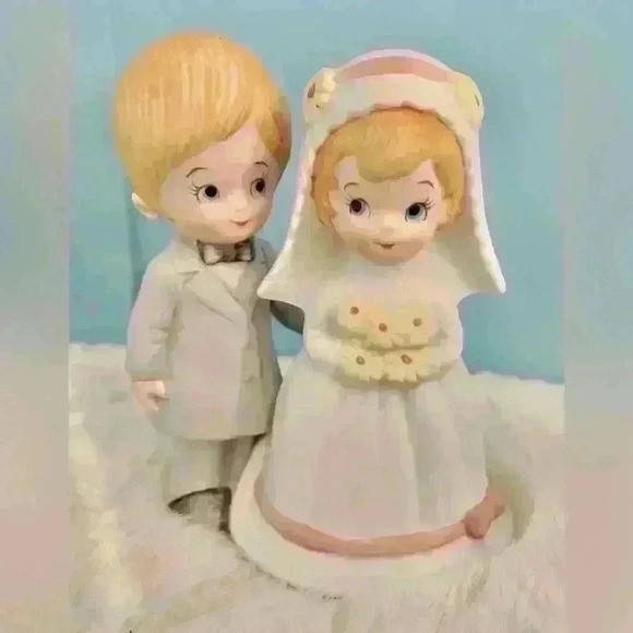 Vintage Lefton China Bride And Groom Porcelain Figurine Wedding Cake Topper - Picture 1 of 6